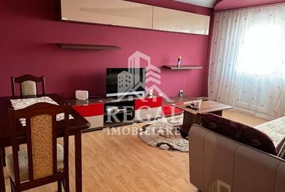 Apartament cu 3 camere decomandat, mobilat în Nord-Vest