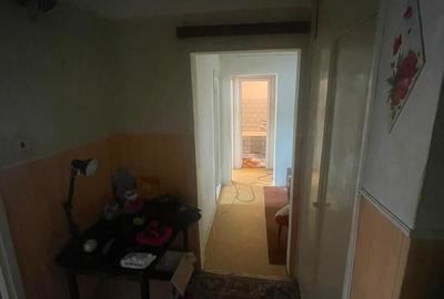 Apartament cu 3 camere decomandat în Galata - 2