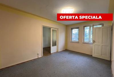 Apartament cu 2 camere nedecomandat în P-ța Doina