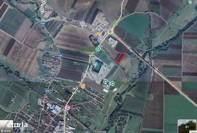 Teren de 6400 mp, în Central