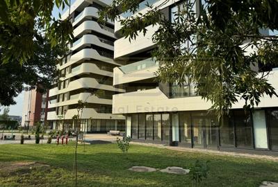 Apartament cu 2 camere semidecomandat, mobilat în Tătărași