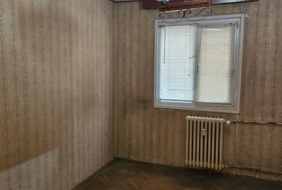 Apartament cu 3 camere semidecomandat în Titan - 11