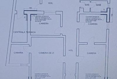 Casă cu 4 camere cu Canalizare în Central - 2