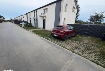 Casă cu 3 camere în Central