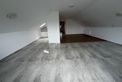 Apartament cu 3 camere semidecomandat în Moara Vlăsiei - 1