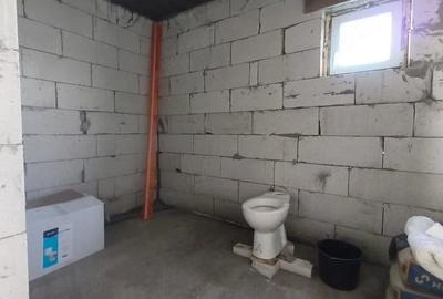 Casă cu 1 camere cu Teren 500 Mp în Central - 11