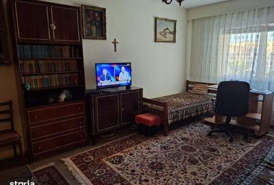 Garsonieră decomandată în Florești