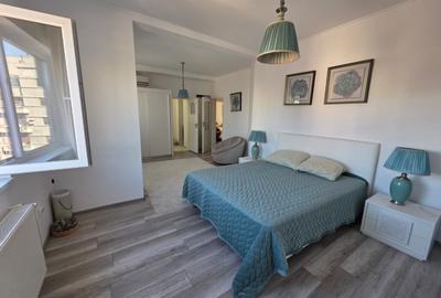 Apartament cu 4 camere semidecomandat, mobilat în Universitate - 1