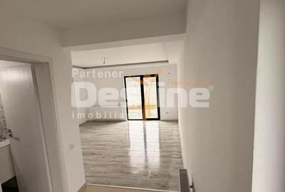 Casă cu 3 camere cu Teren 250 Mp în Central