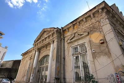 Casă cu 6 camere cu Teren 355 Mp în P-ța Romană