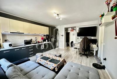 Apartament cu 3 camere semidecomandat, mobilat în Florești - 1