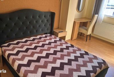 Apartament cu 3 camere în Central - 2