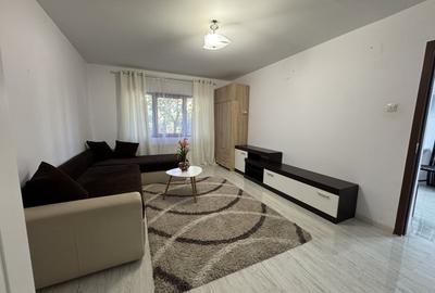 Apartament cu 3 camere decomandat în Între Lacuri - 1