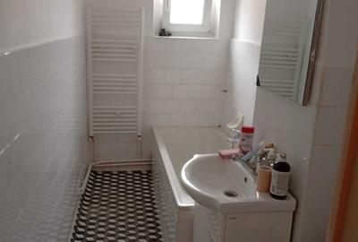 Apartament cu 2 camere decomandat în Central - 8