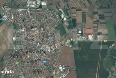 Teren de 108780 mp, în Central