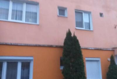 Apartament cu 2 camere decomandat în Central - 9