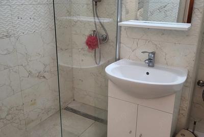 Garsonieră decomandată în Central - 1