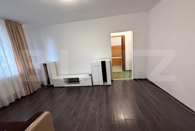 Apartament cu 2 camere semidecomandat, mobilat în Bd. Coșbuc