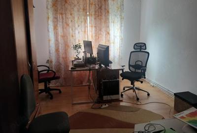 Apartament cu 2 camere decomandat în Zorilor
