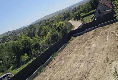 Teren de 550 mp, în Central - 2