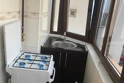 Apartament cu 4 camere decomandat în Casa de Cultură - 4