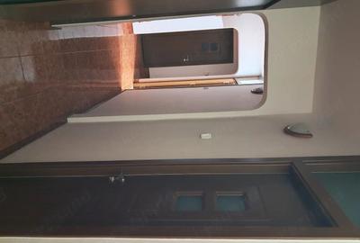 Apartament cu 3 camere decomandat, mobilat în Militari