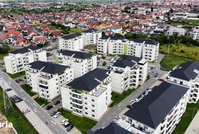 Apartament cu 3 camere decomandat în Tineretului