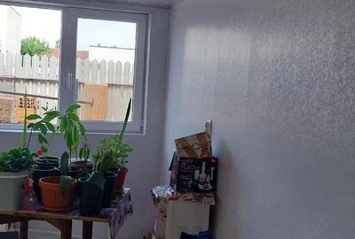 Casă cu 4 camere cu Teren 235 Mp în Central