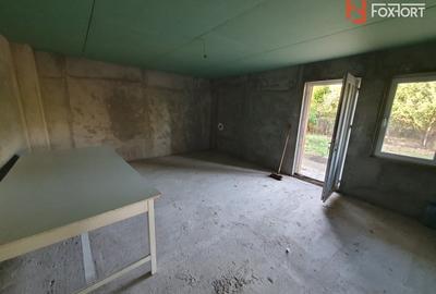 Casă individuală cu 5 camere cu Canalizare în Jebel - 6