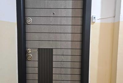 Apartament cu 2 camere decomandat în Micro 16 - 4