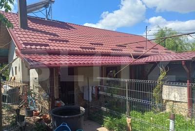 Casă individuală cu 3 camere cu Canalizare în Exterior Sud