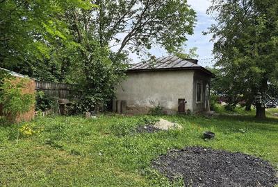 Casă cu Teren 270 Mp în Tărtășești