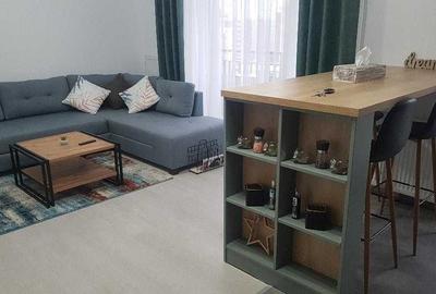Apartament cu 2 camere decomandat în Tractorul - 3