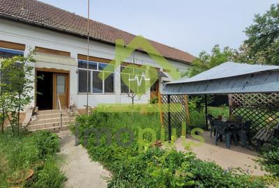 Casă individuală cu 3 camere cu Teren 1434 Mp în Satchinez - 9