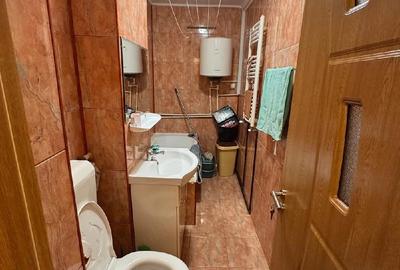Garsonieră decomandată în Gorjului - 4
