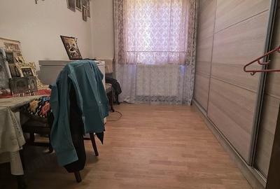 Apartament cu 4 camere decomandat în Unirii Nord - 1