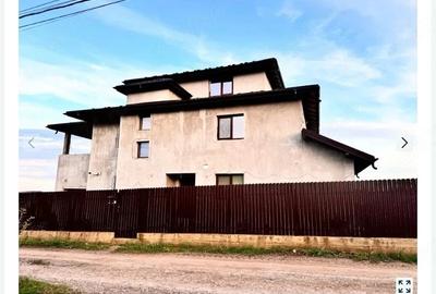 Casă cu 5 camere cu Teren 617 Mp în Central - 3