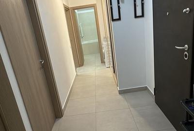 Apartament cu 2 camere decomandat în Victoriei