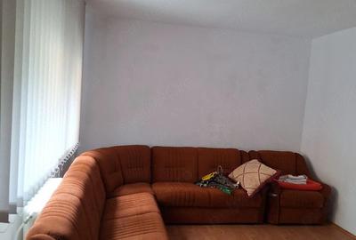 Spațiu comercial, de 60 mp, în Central - 3