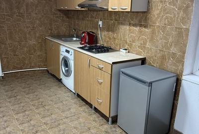 Casă cu 2 camere cu Teren 500 Mp în Central