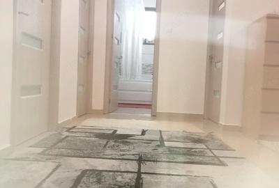 Apartament cu 3 camere decomandat în Central - 1