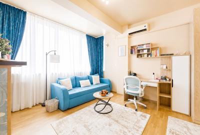 Apartament cu 2 camere semidecomandat, mobilat în UTA
