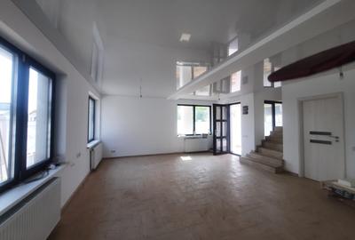 Casă cu 4 camere în Mogoșoaia - 3