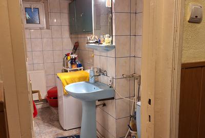 Apartament cu 4 camere decomandat în Micro 21 - 8