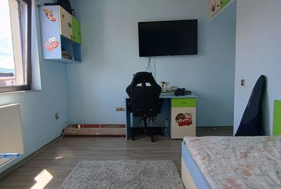 Apartament cu 3 camere decomandat în Șelimbăr - 6
