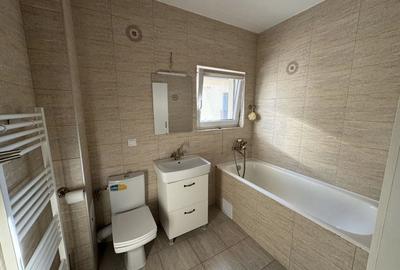 Apartament cu 2 camere decomandat în Borhanci