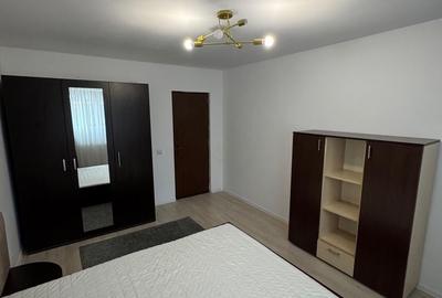 Apartament cu 2 camere decomandat în Regie - 2