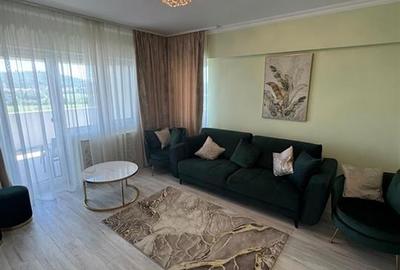 Apartament cu 2 camere decomandat, mobilat în Podu Roș