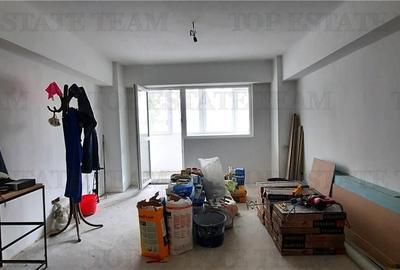 Apartament cu 3 camere în 1 Mai
