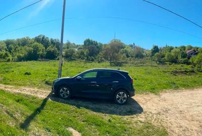 Teren de 650 mp, în Bucium